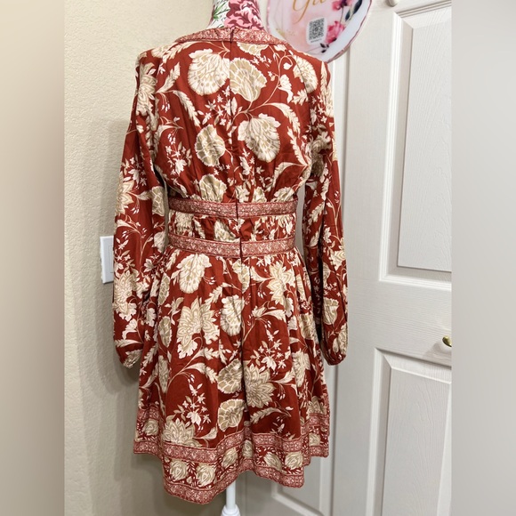 ANTONIO MELANI Red and Cream Floral Long Sleeve Dress - Picture 4 of 11